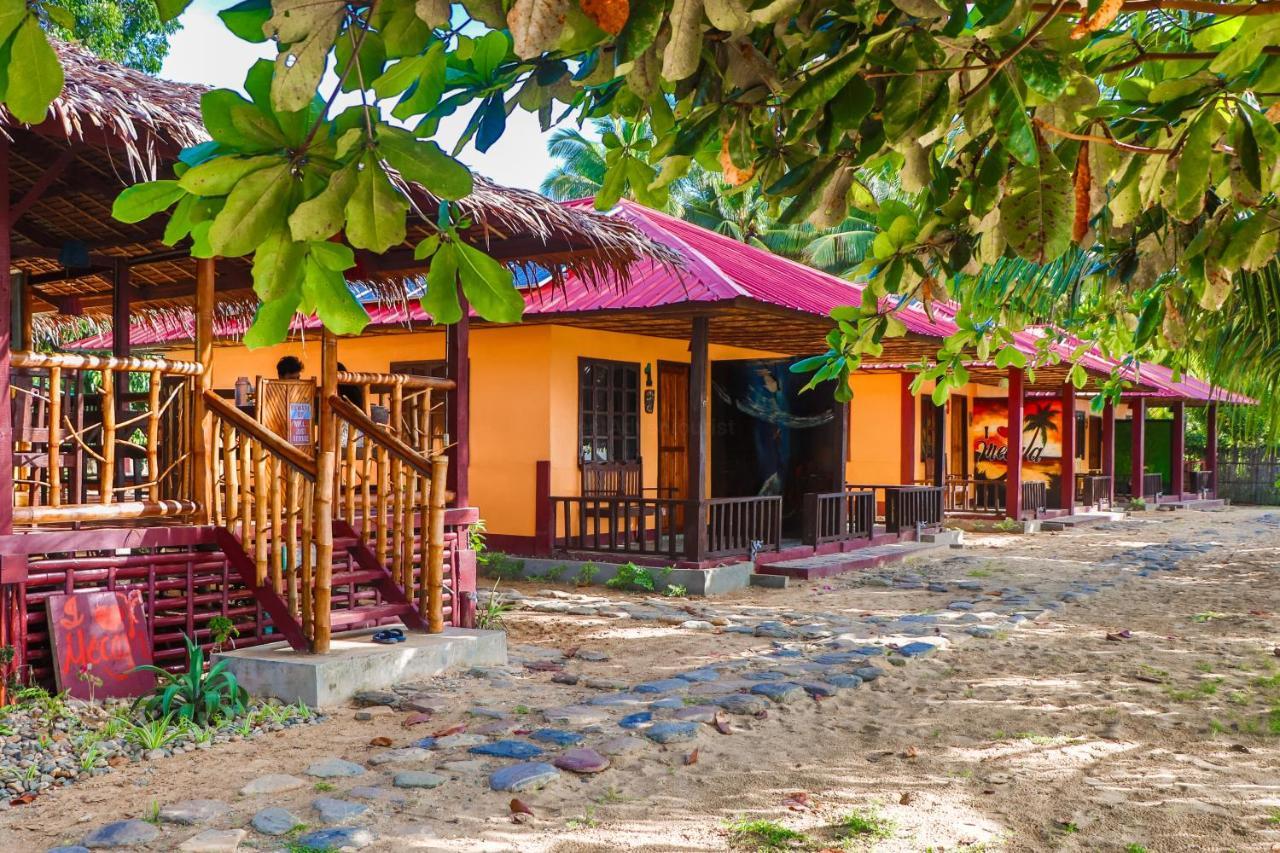 Mecaja Beach House Roxas  Exterior photo