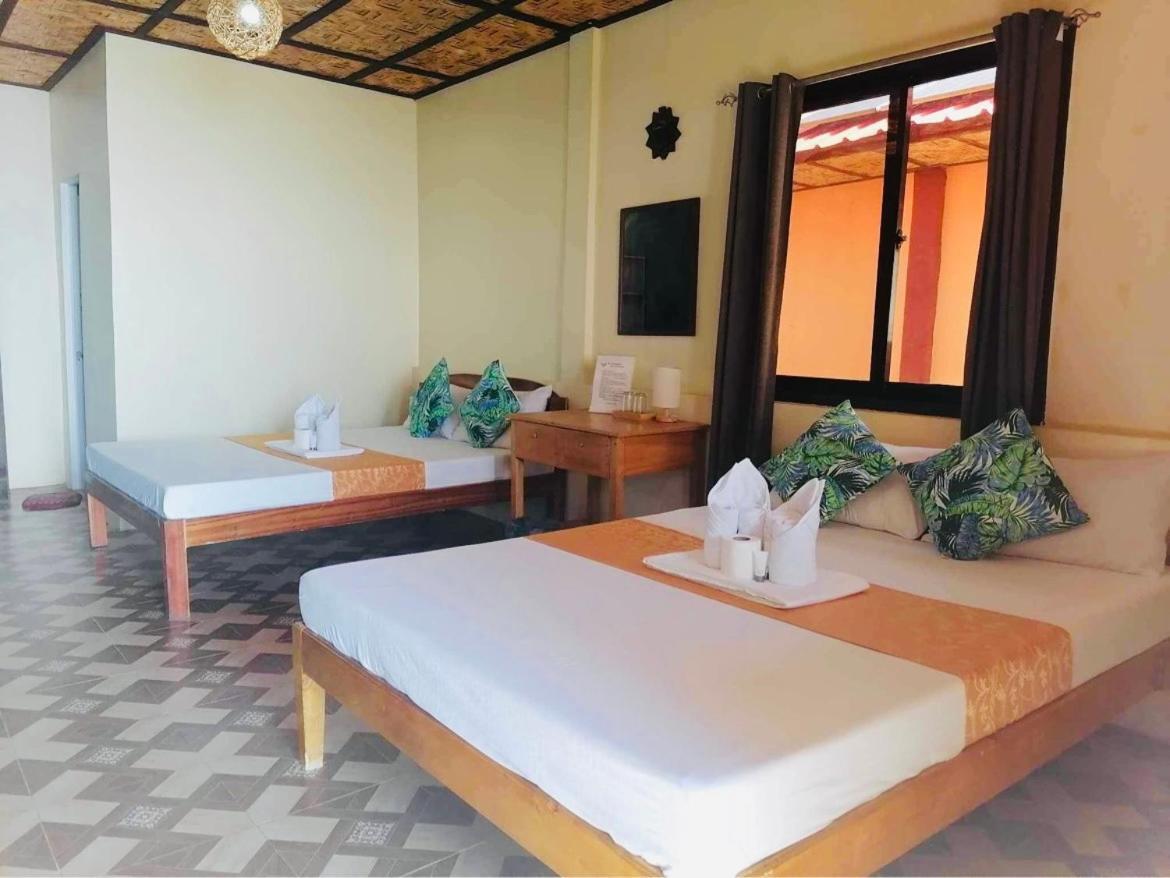Mecaja Beach House Roxas  Exterior photo