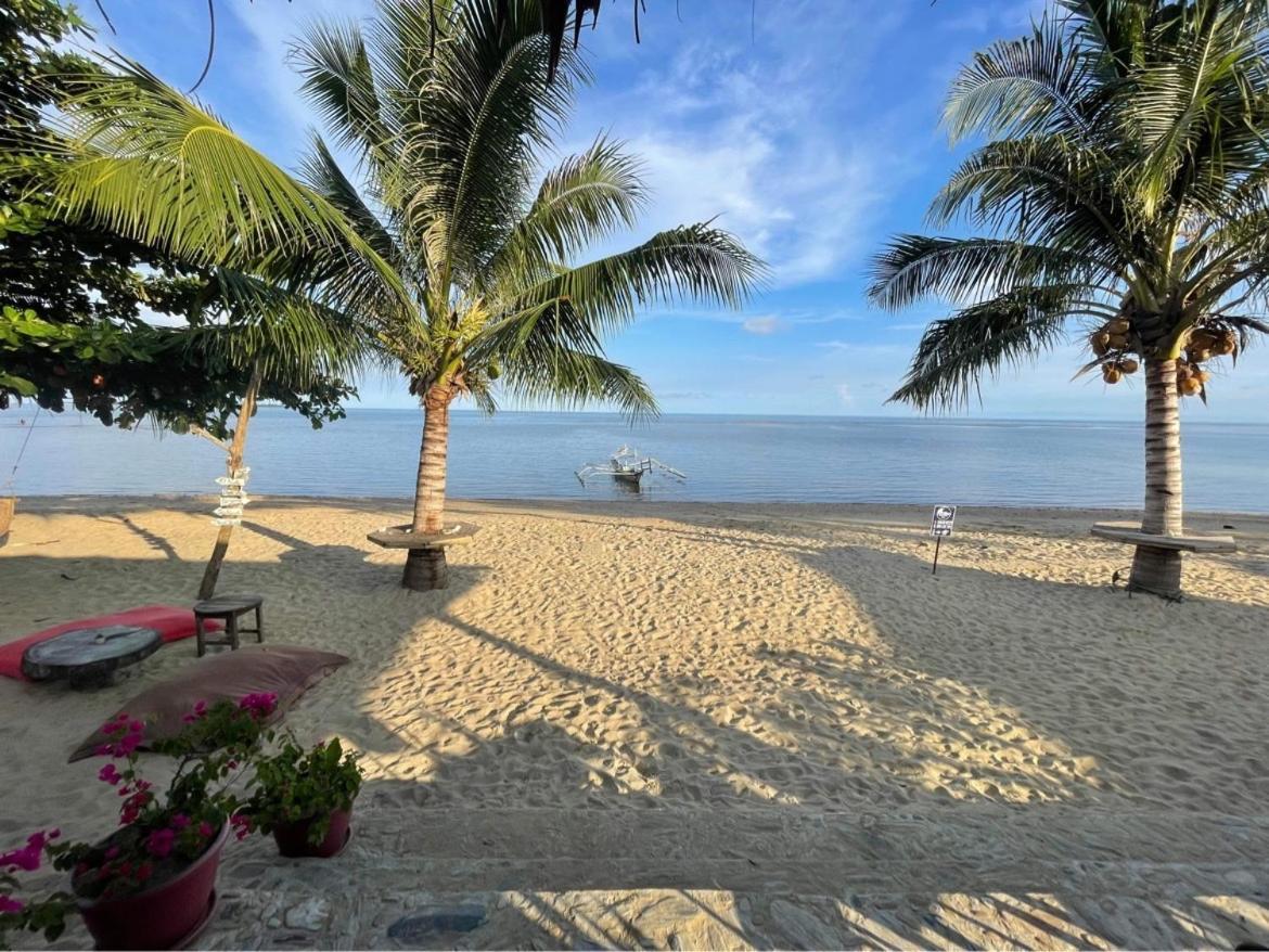 Mecaja Beach House Roxas  Exterior photo